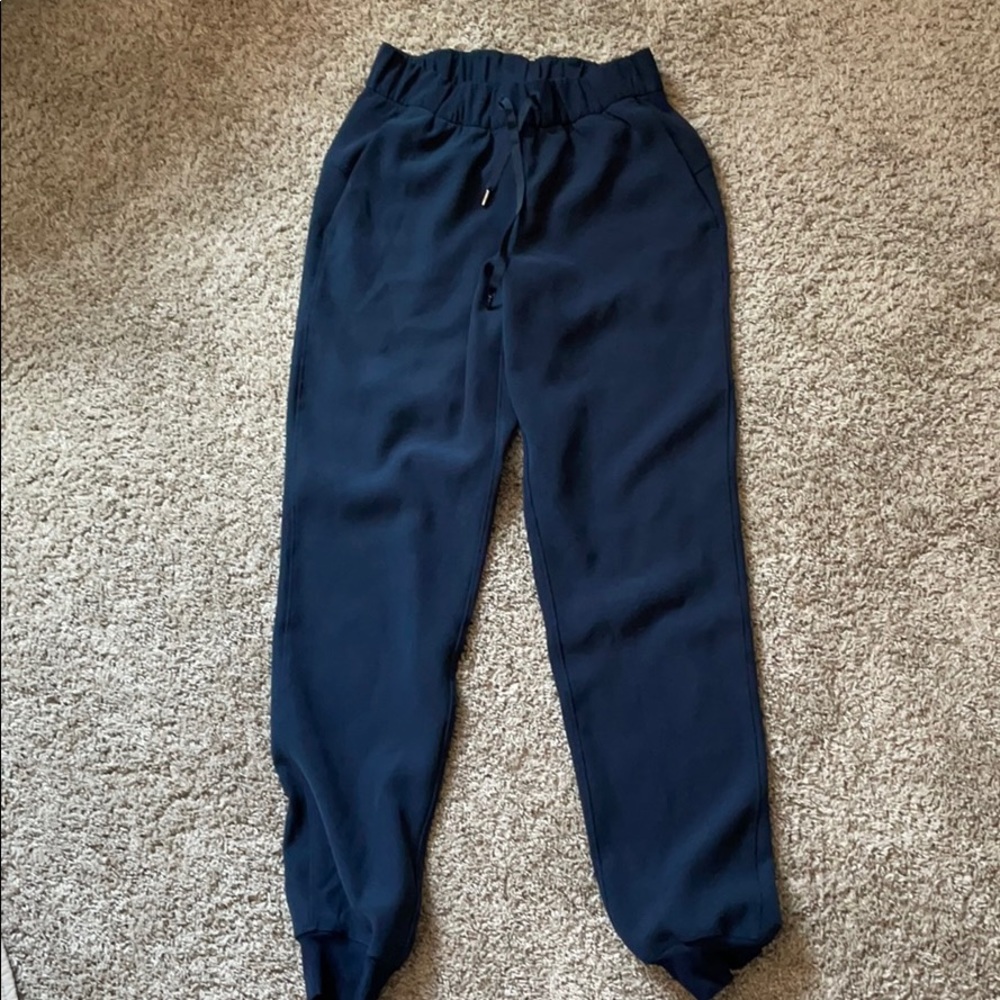 lululemon joggers